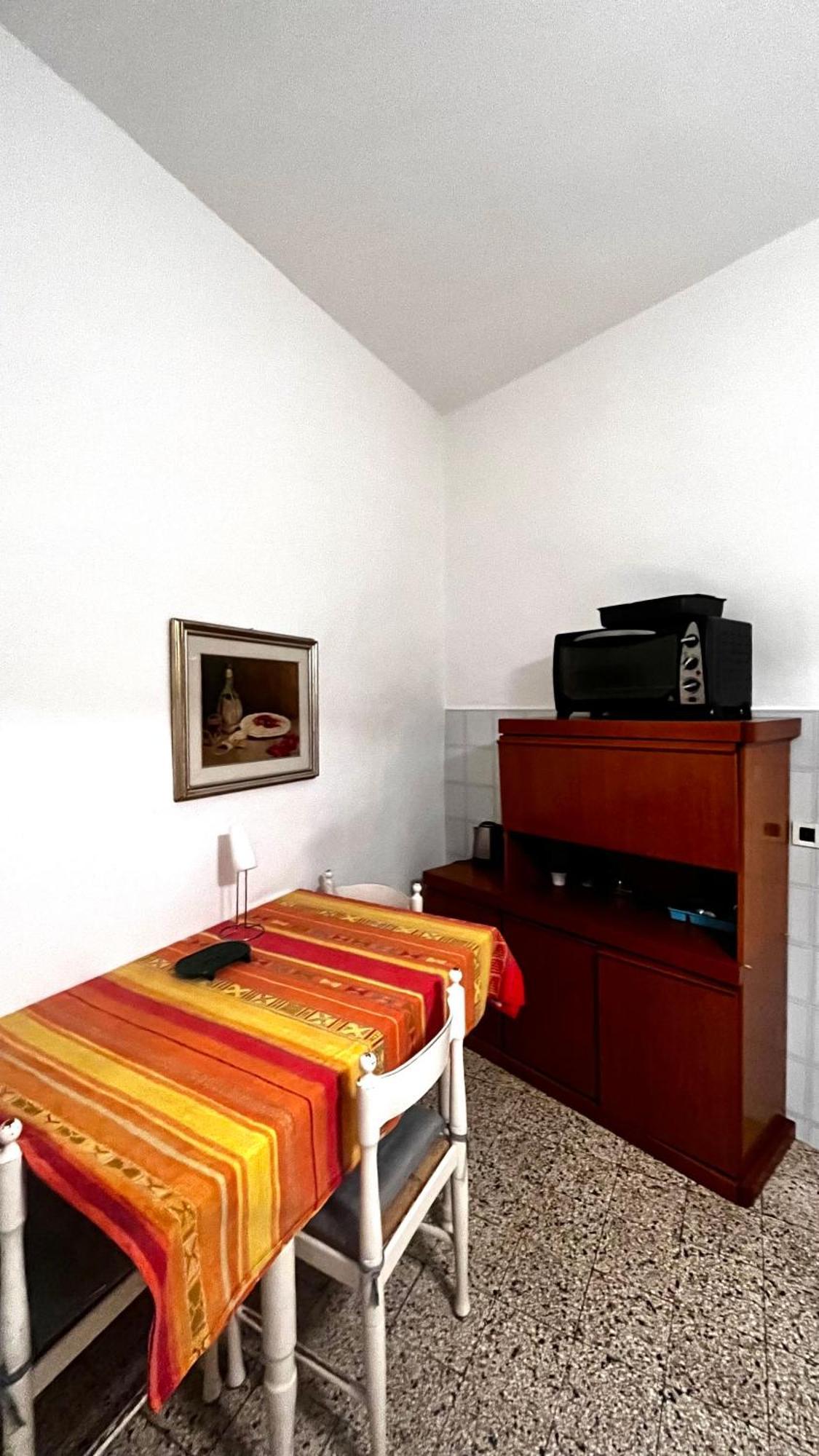 Rooms For Rent Livorno-Center מראה חיצוני תמונה
