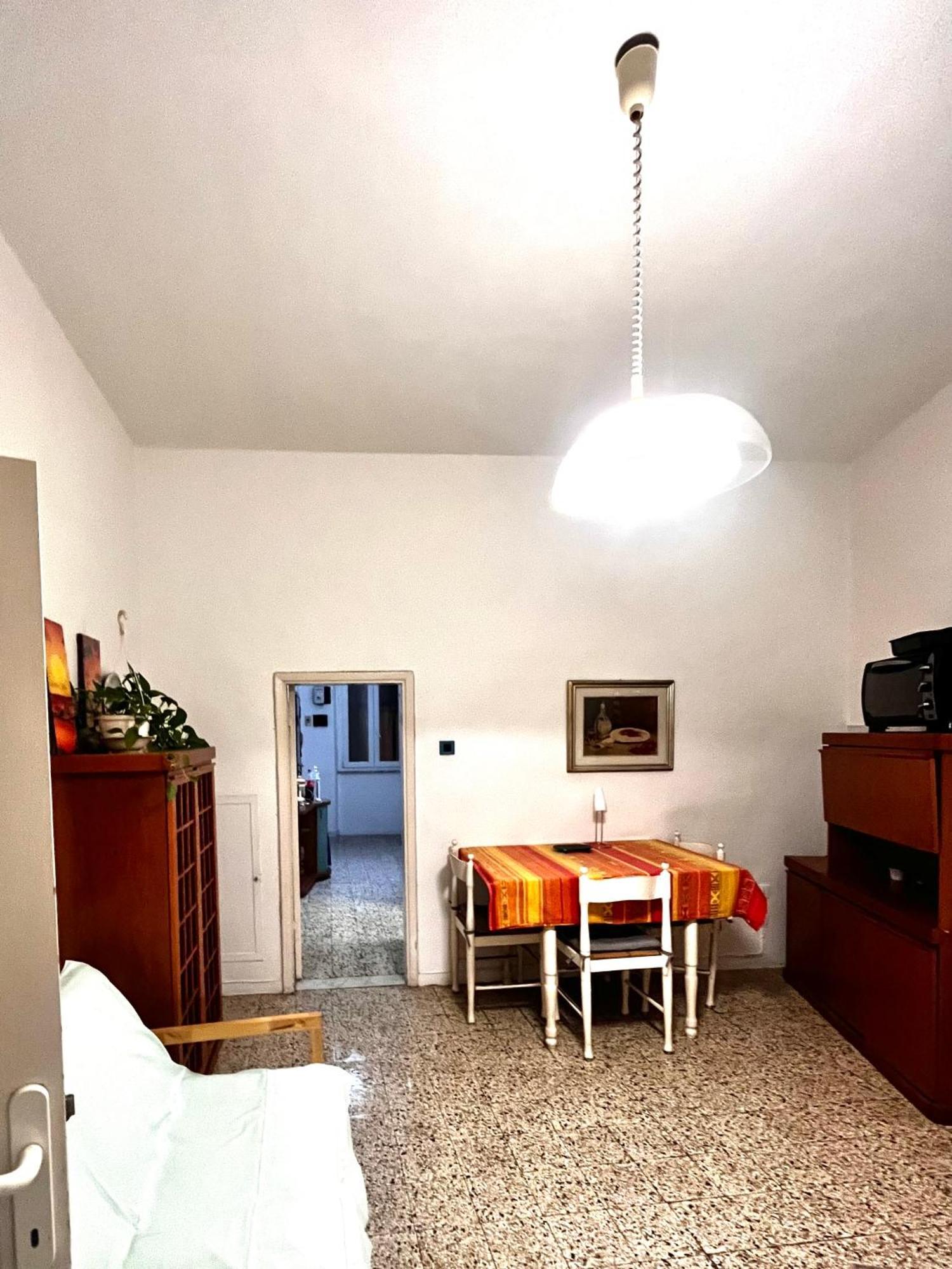 Rooms For Rent Livorno-Center מראה חיצוני תמונה